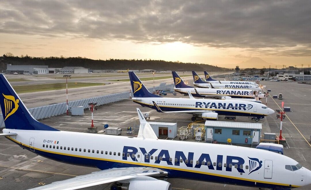 Ryanair demandará a pasajero por desviar vuelo de 160 pasajeros